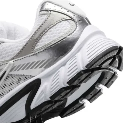 Nike V5 RNR