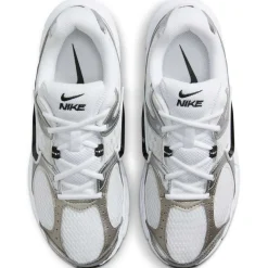 Nike V5 RNR