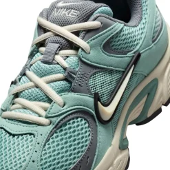 Nike V5 RNR