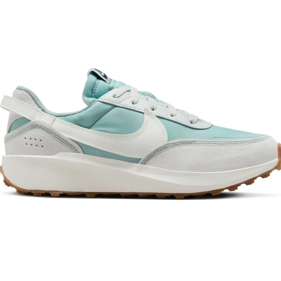 Nike Waffle Debut