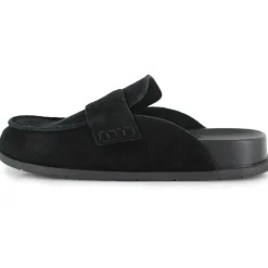 Project Cloud Cassie Clog